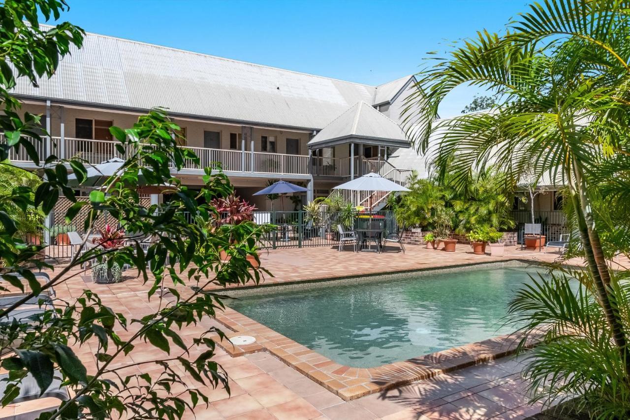 Byron Central Apartments Byron Bay Exteriör bild