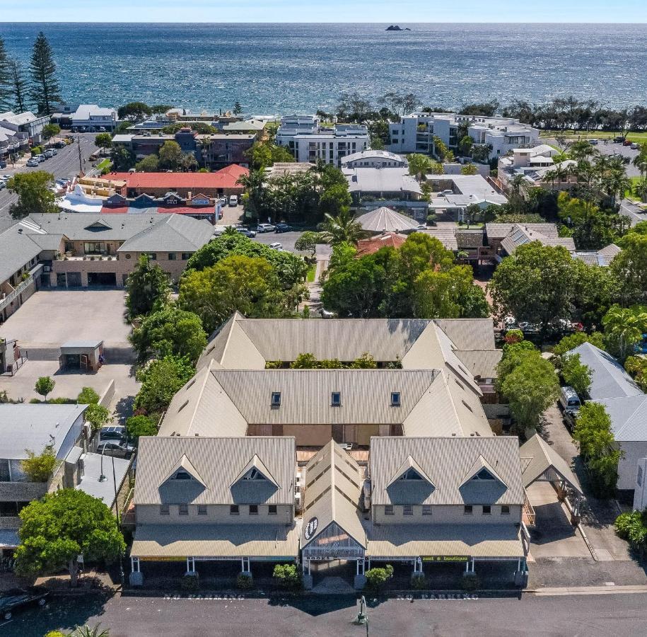 Byron Central Apartments Byron Bay Exteriör bild